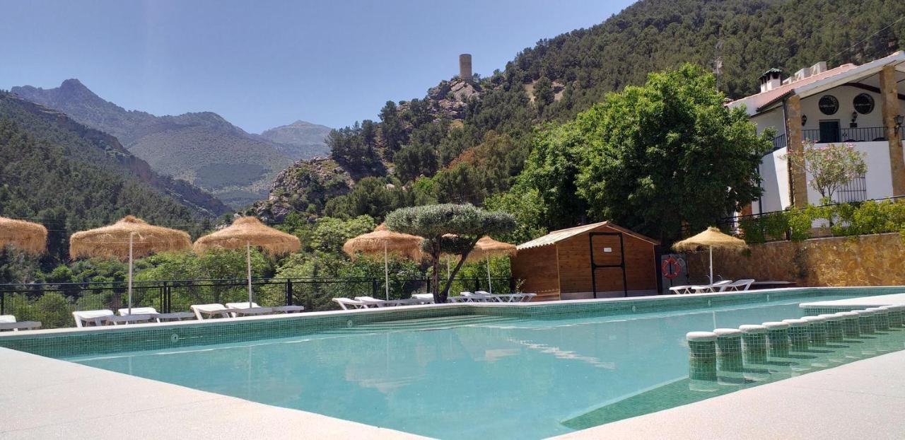 Cortijo El Cercadillo Casa de hóspedes Bedmar y Garciez Exterior foto