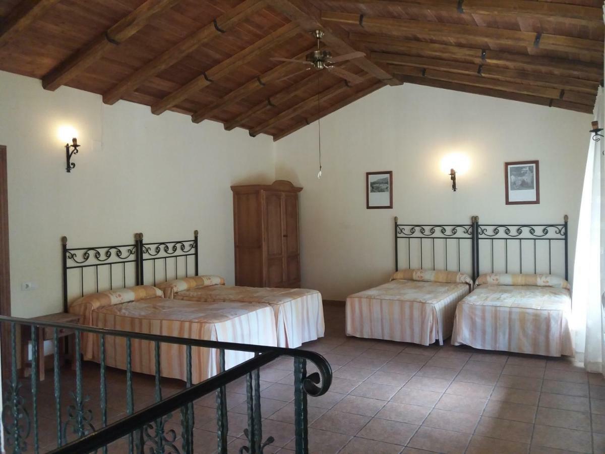 Cortijo El Cercadillo Casa de hóspedes Bedmar y Garciez Exterior foto